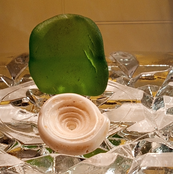 100% historic Hawaiian sea glass - Picture 2 of 6